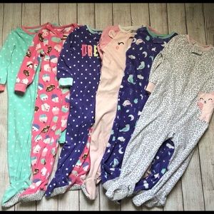 BUNDLE!!!!!🤗 Carter’s 6 pack of fleece sleepers.